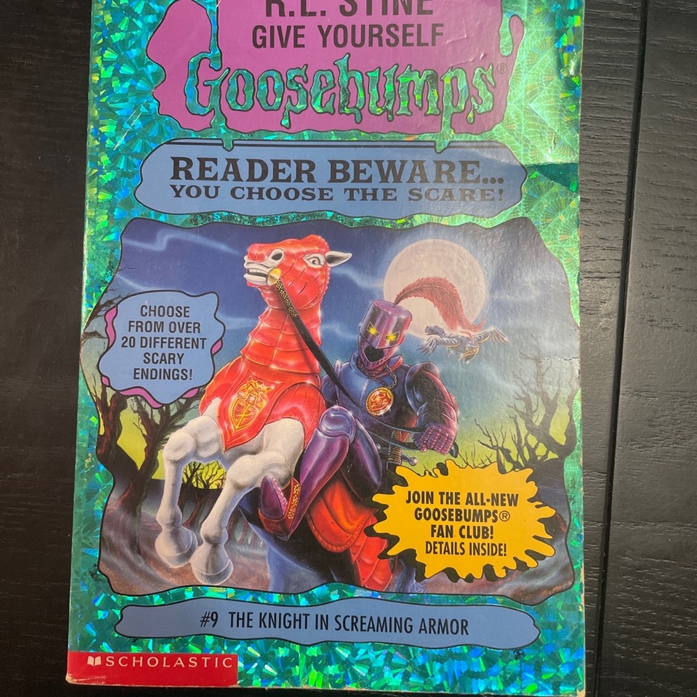 Goosebumps: The Knight in Screaming Armor - Blue and Green Edition